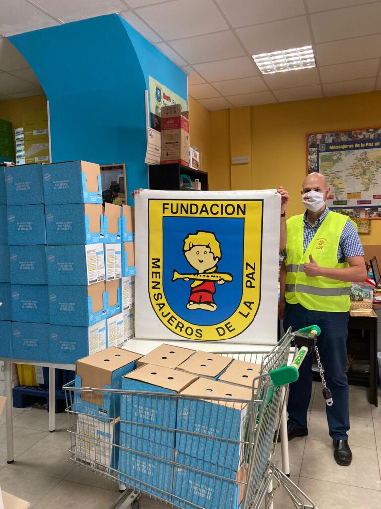 Donación de Galletas por parte de la Fundación ONCE