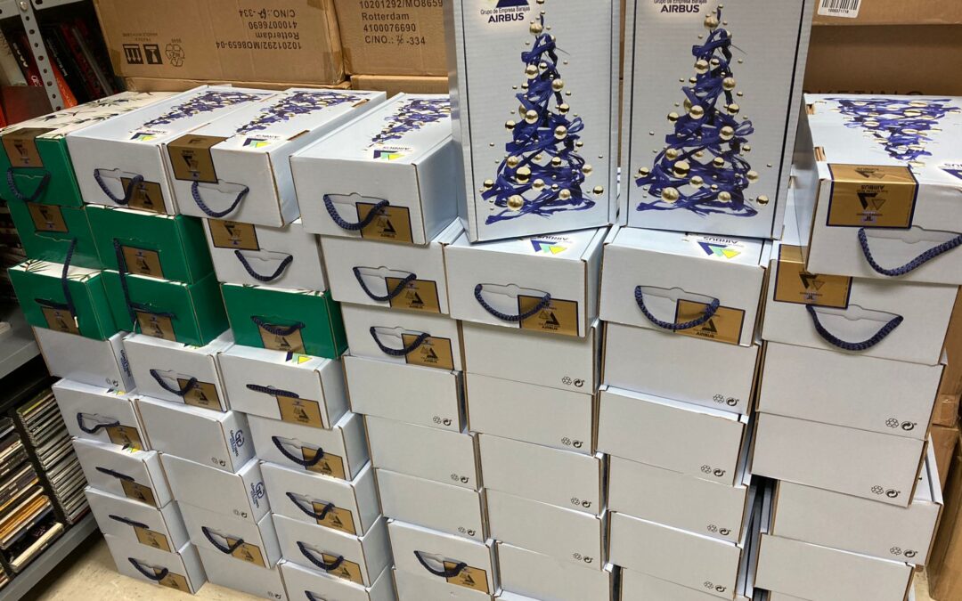 Nos han llegado otras 58 cestas de navidad de los trabajadores de Aibus Barajas