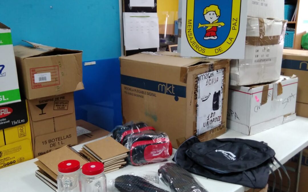 @SopraSteriaEspana nos ha hecho llegar: gafas virtuales, lebretas, pendrive, etc, para nuestros centros de Madrid