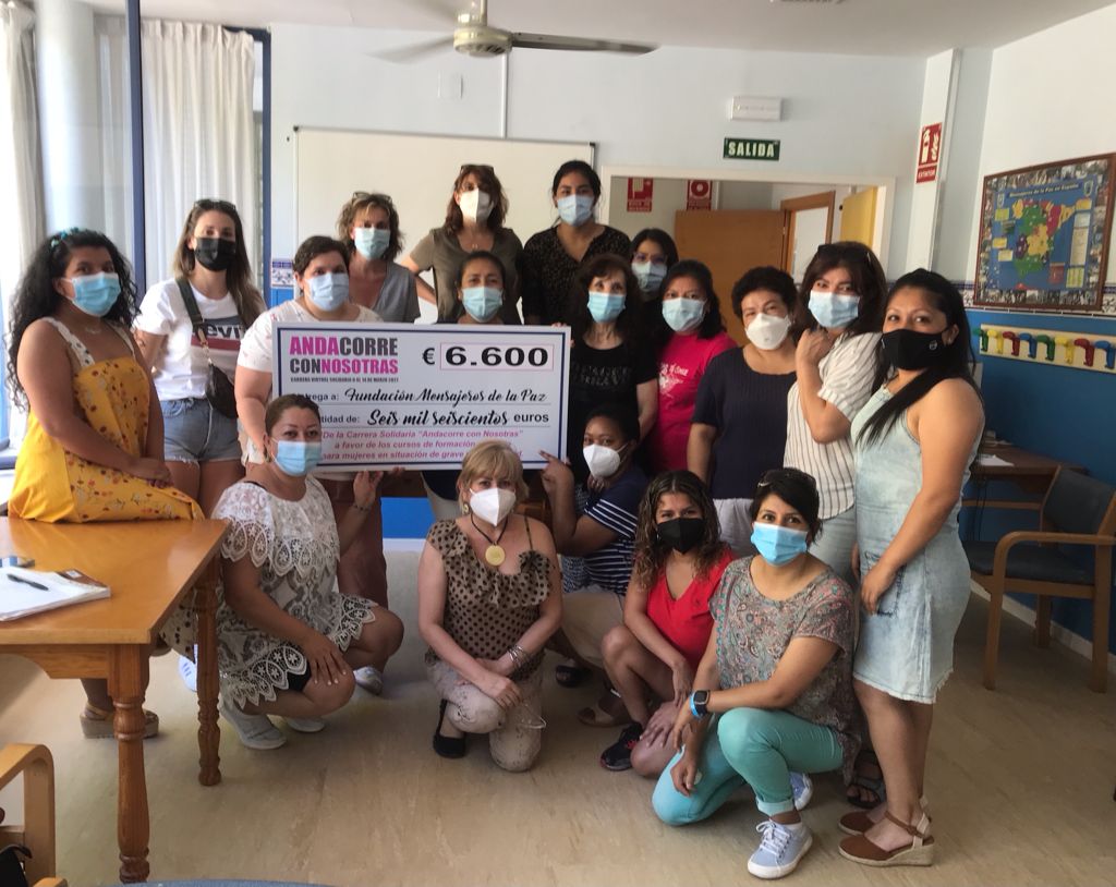 Con la Carrera Solidaria “AndaCorreconNosotras” se consiguieron 6.600 euros a favor del curso de atención sociosanitaria para mujeres en situación de grave vulnerabilidad