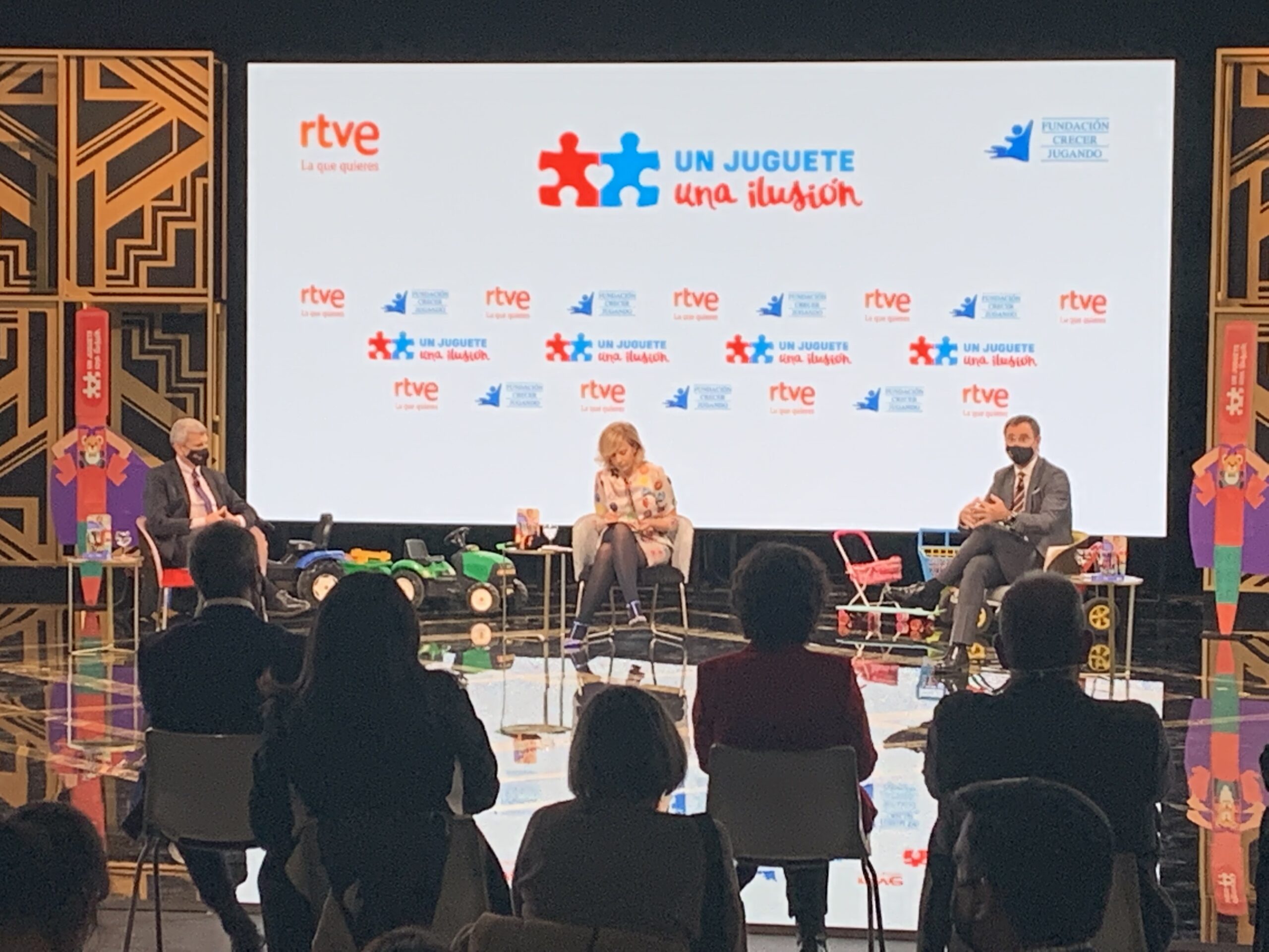 Presentación de la campaña @UnJugueteUnaIlusion con la presencia del Presidente de RTVE, José Manuel Pérez Tornero y el Presidente de la Fundación Crecer Jugando, José Antonio Pastor