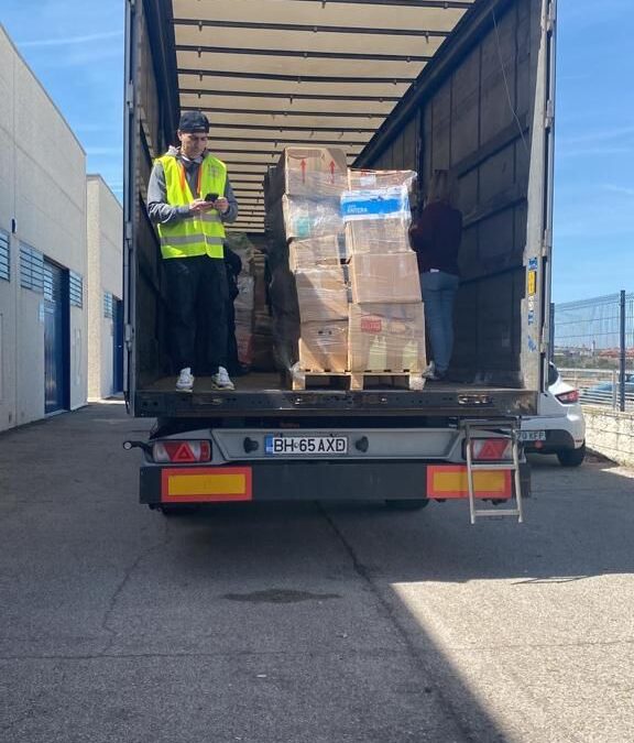 Salida de Madrid de otro camión con ayuda humanitaria hacia Oradea – Rumania