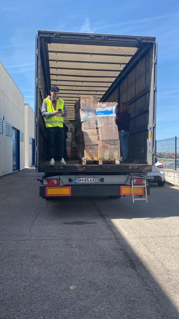 Salida de Madrid de otro camión con ayuda humanitaria hacia Oradea – Rumania