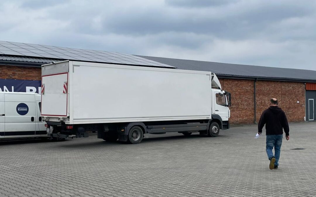 Envio del grupo social once de una  Carpa a la ciudad de Rzeszów en Ucrania
