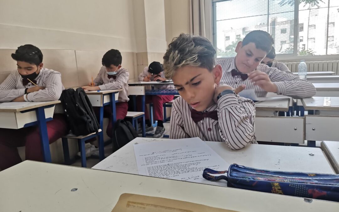 Epoca de exámenes en nuestra Escuela en Aman Jordania