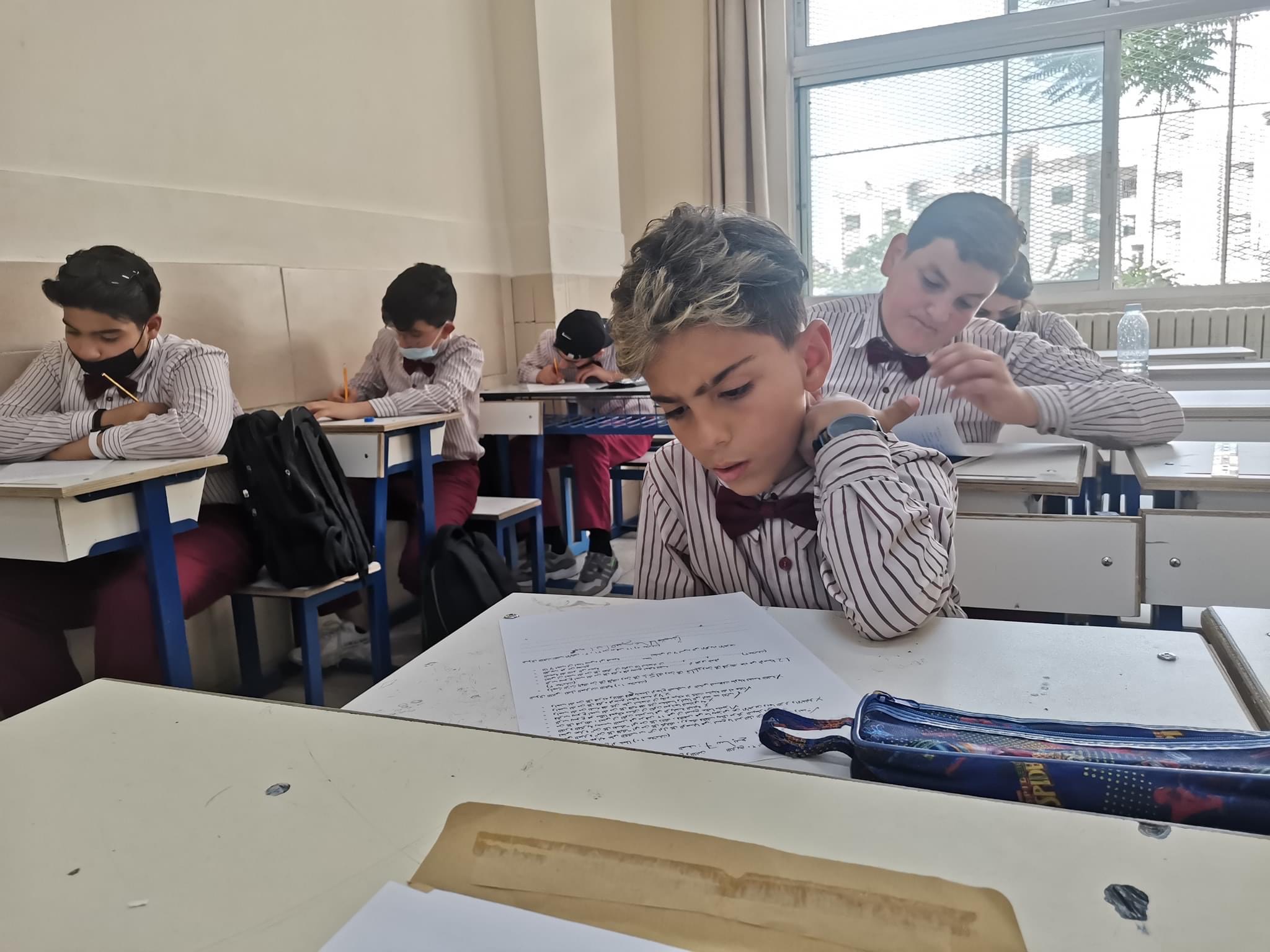 Epoca de exámenes en nuestra Escuela en Aman Jordania