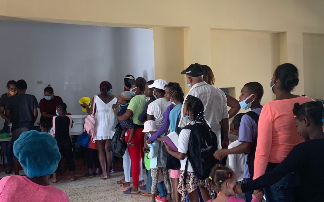Marcha de la escuela Andonai en República Dominicana