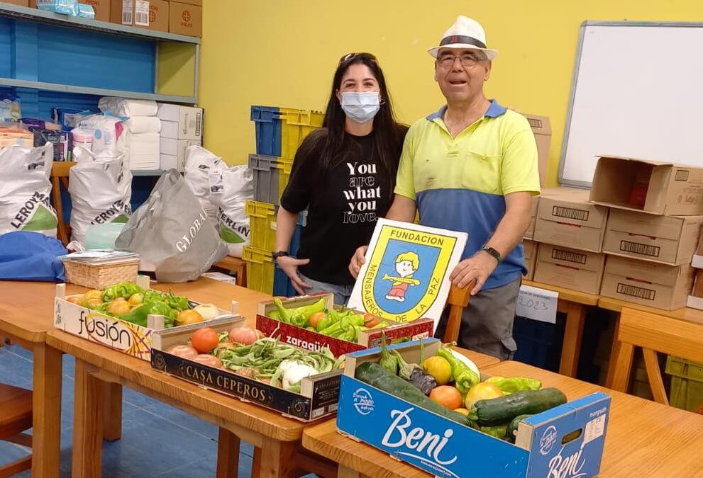 Donación de verduras de la huerta de Plata y Castañar