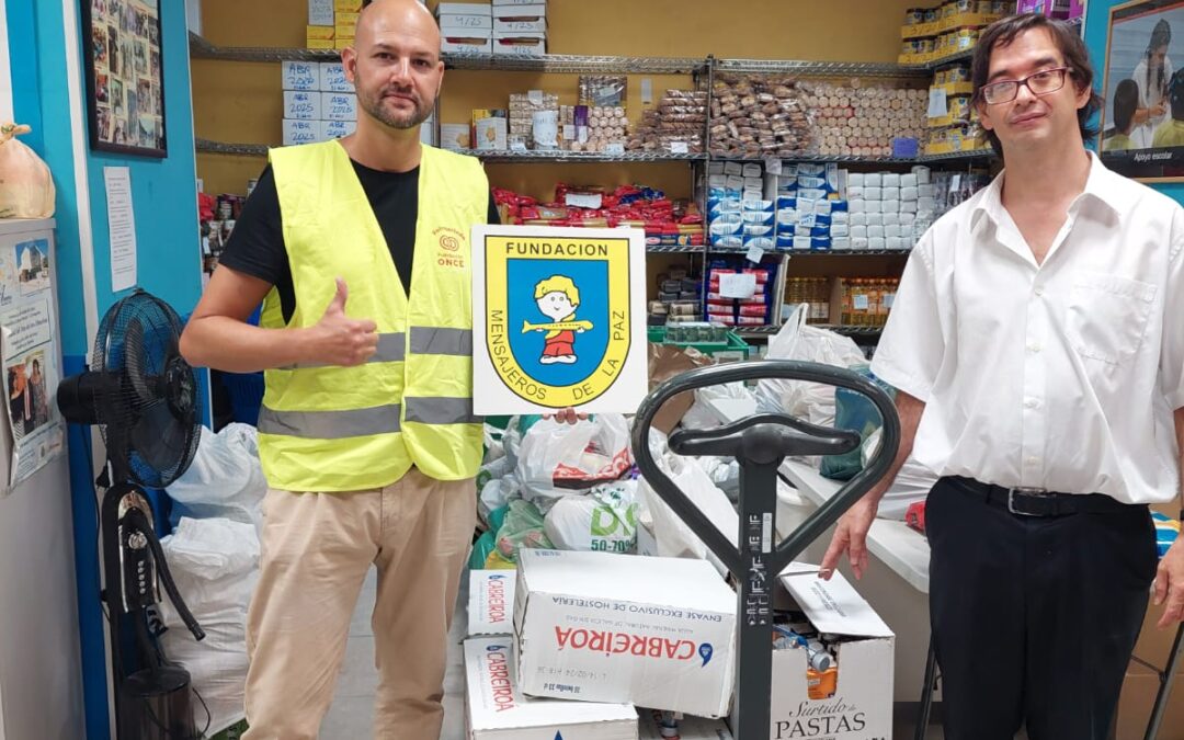 Donación de productos de alimentación de Fundacion ONCE al Banco Solidario
