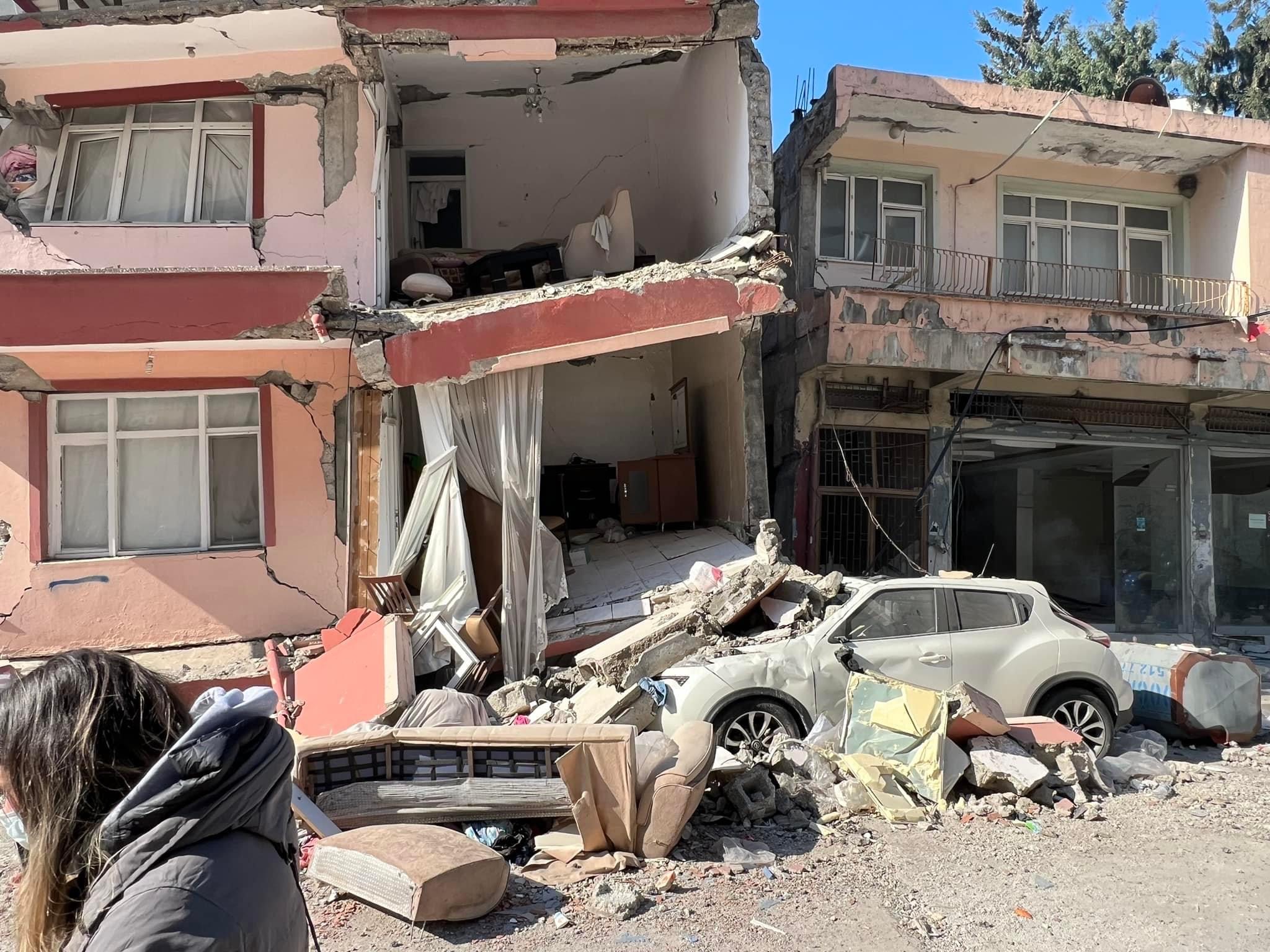 Entrega de ayuda humanitaria de Turquia