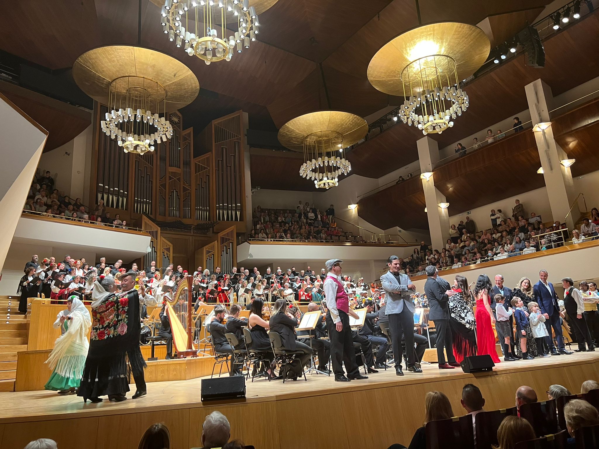 Recibida la donación de la Gran Gala de la Zarzuela celebrada con motivo de la festividad de San Isidro
