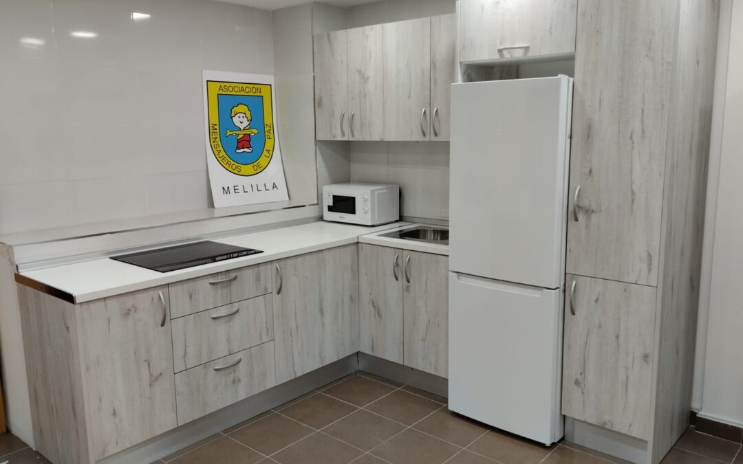 Equipamiento cocina-office en el Banco Solidario en Melilla de Mensajeros de la Paz