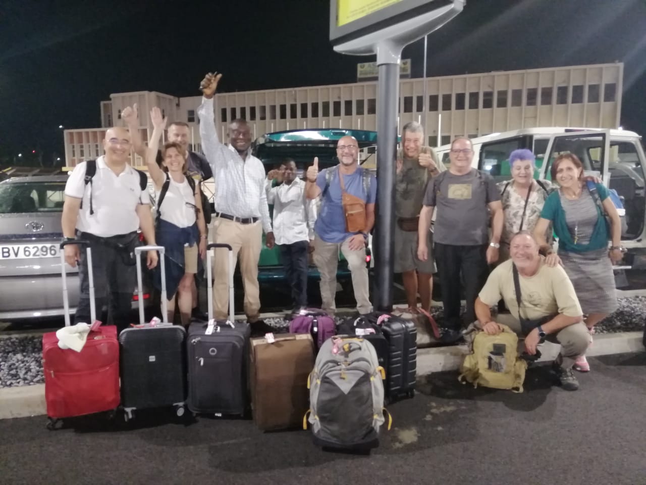 Llegada a Cotonou – Benin de los integrantes del Viaje Solidario organizado por el Congreso Vida Después de la Vida