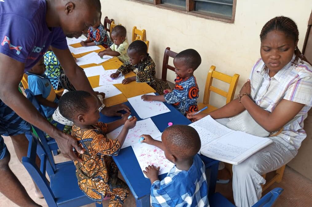 Continúa nuestro campamento de verano en Benin -Africa