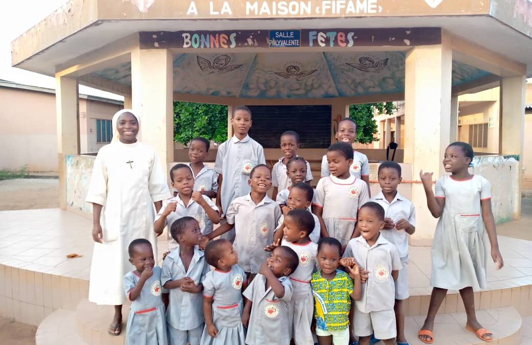 “Centro de Acogida y de Protección de los Niños de Allada» de Mensajeros de la Paz Benin
