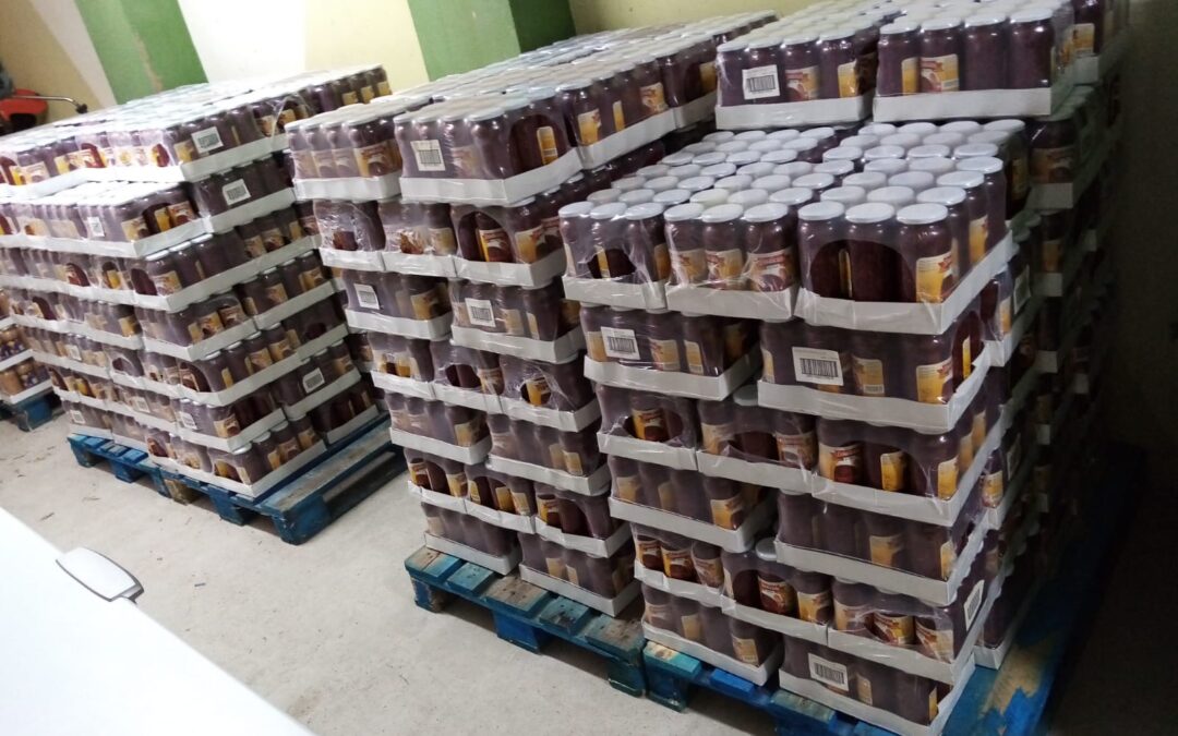 Donación Legumbres Luengo para el Centro Pio XII de León