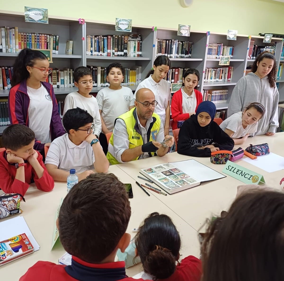 Talleres socieducativos en el CEIP Velázquez de Melilla