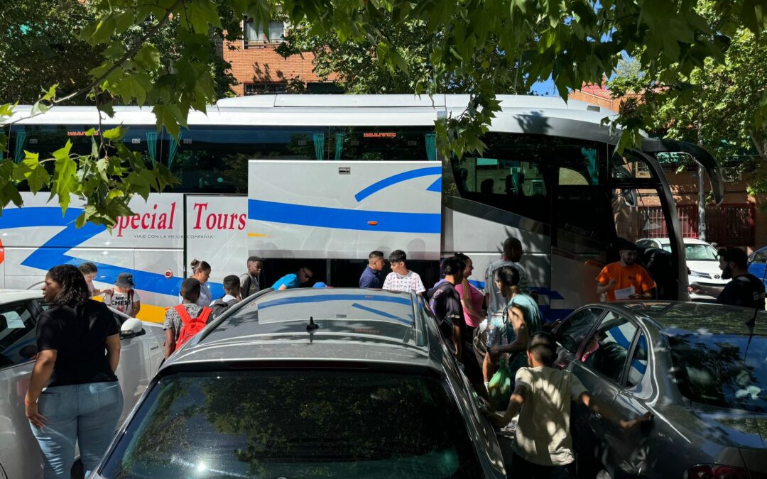 Inicio del campamento de verano y agradecimiento a la Fundación Lopez Mariscal