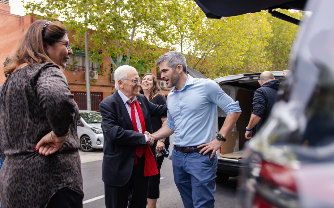 Visita del CEO de Cliclars con la entrega de dos vehículos y visita a las instalaciones del Centro Familiar Mensajeros de la Paz El Pozo