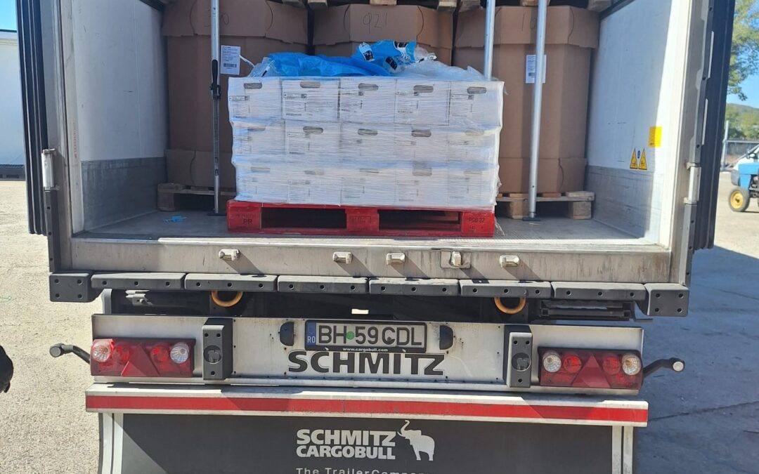 Llegada del container con productos alimentarios congelados gracias a la Fundación ONCE