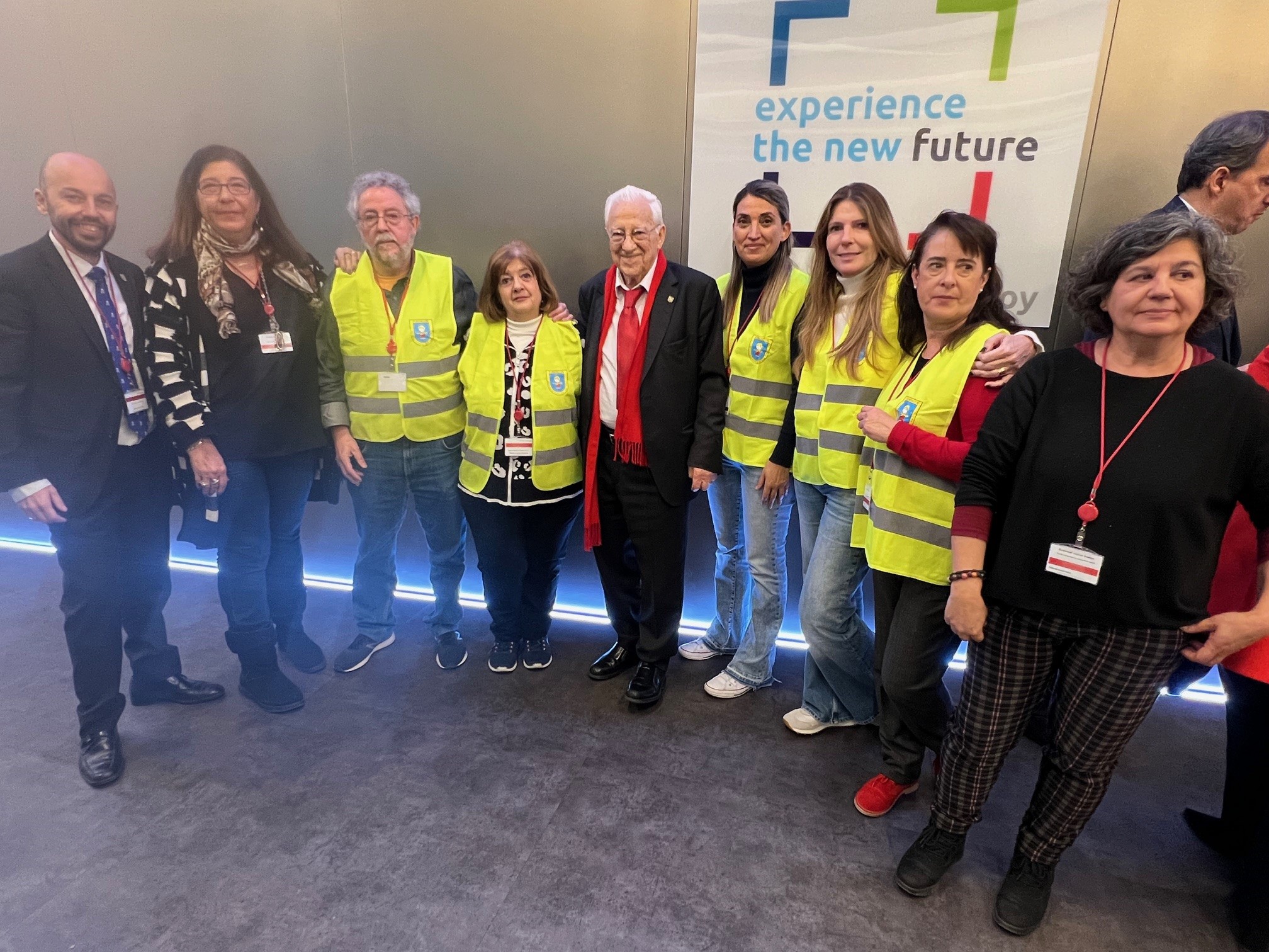 Entrega de juguetes de los trabajadores y voluntarios de la Fundación Capgemini