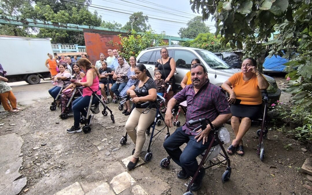 ENTREGA DE MATERIAL ORTOPLEDICO DONADO POR GRUPO PRIM EN SAN PEDRO SULA – HONDURAS