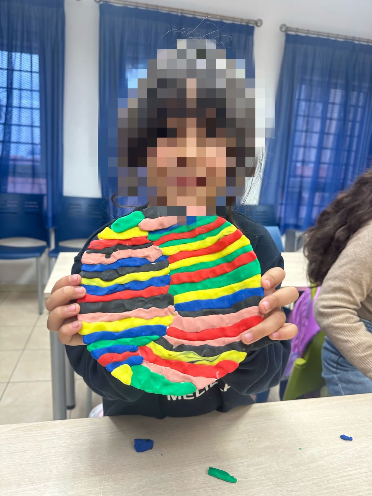 Taller de expresión artística en menores en Melilla