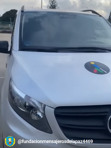 Cesión de una furgoneta de pasajeros para nuestra ayuda a los afectados por la DANA