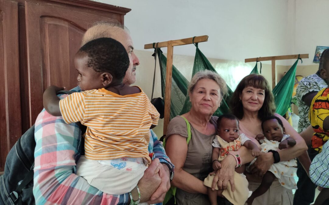 Viaje Solidario a Benín – Visita al Orfanato de Allada