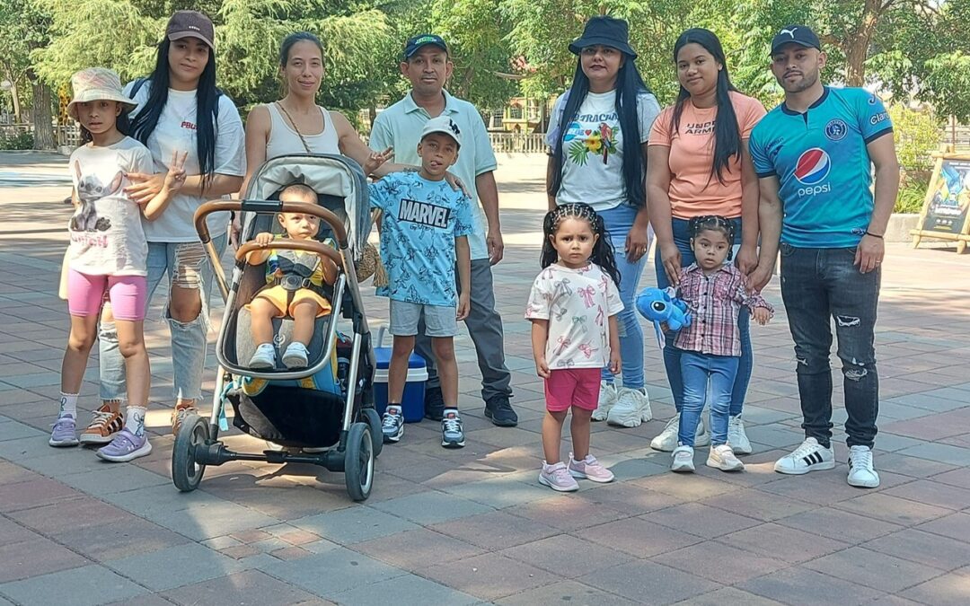 Visita al Zoo de Madrid de algunas familias del Centro Residencial Mensajeros de la Paz El Pozo
