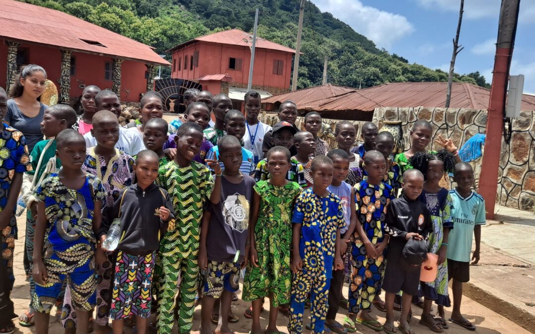 Campamento Tanchengou de l@s niñ@s de Benín – África