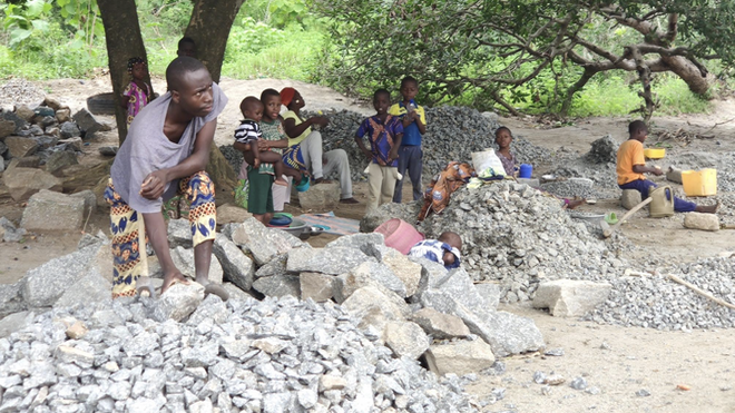 El sonido de las piedras de la cantera de Tchachegou en Benín