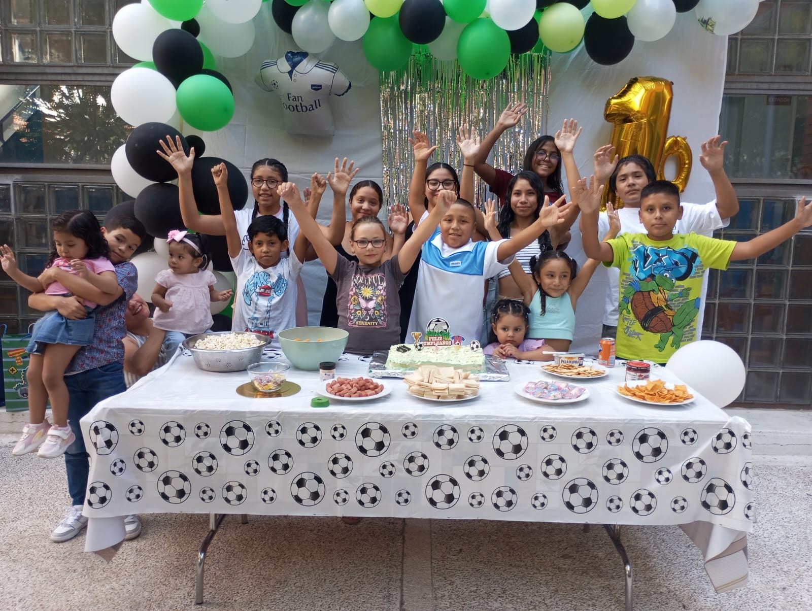 Seguimos con las celebraciones de cumpleaños de los usuario del Centro Residencial Familiar El Pozo