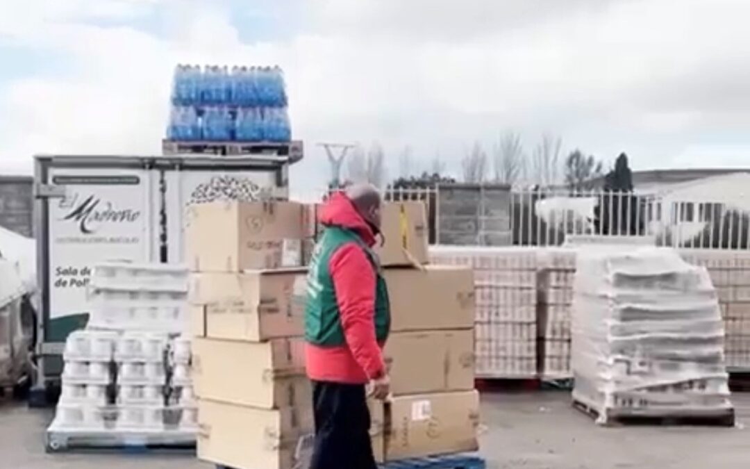Envio de un trailer con ayuda humanitaria a Ucrania gracias a la colaboración de Kuehne+Nagel y Fundación ONCE