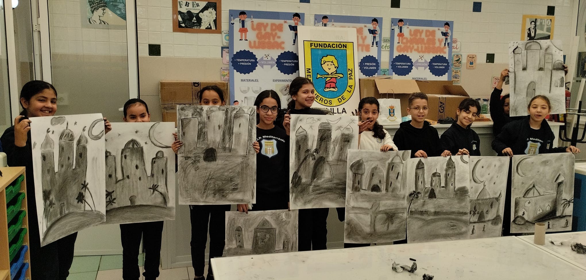 Taller de Expresión Artística en el Colegio Mediterráneo de Melilla