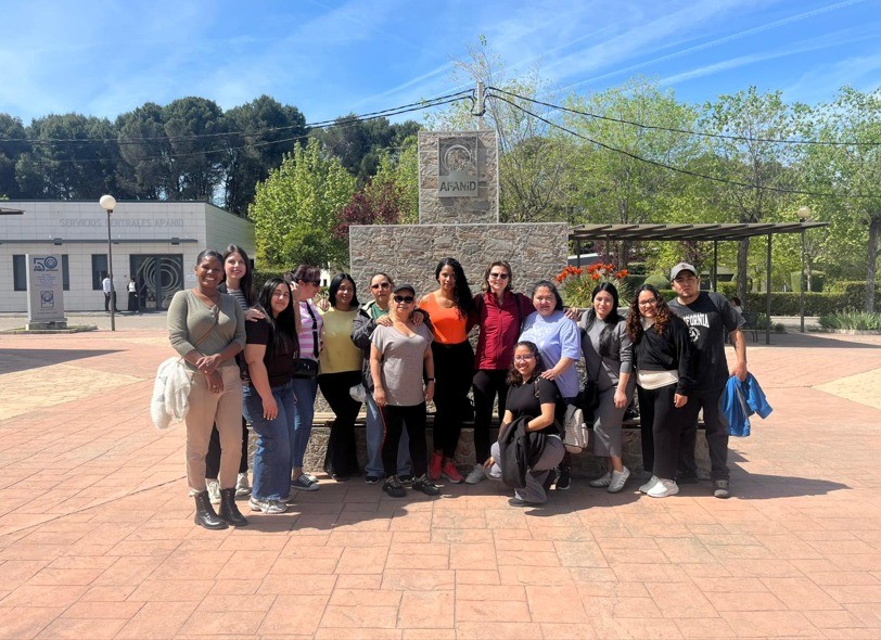Visita del alumnado del curso de atención sociosanitaria a la Asociación de Padres y Amigos de niños diferentes en Getafe