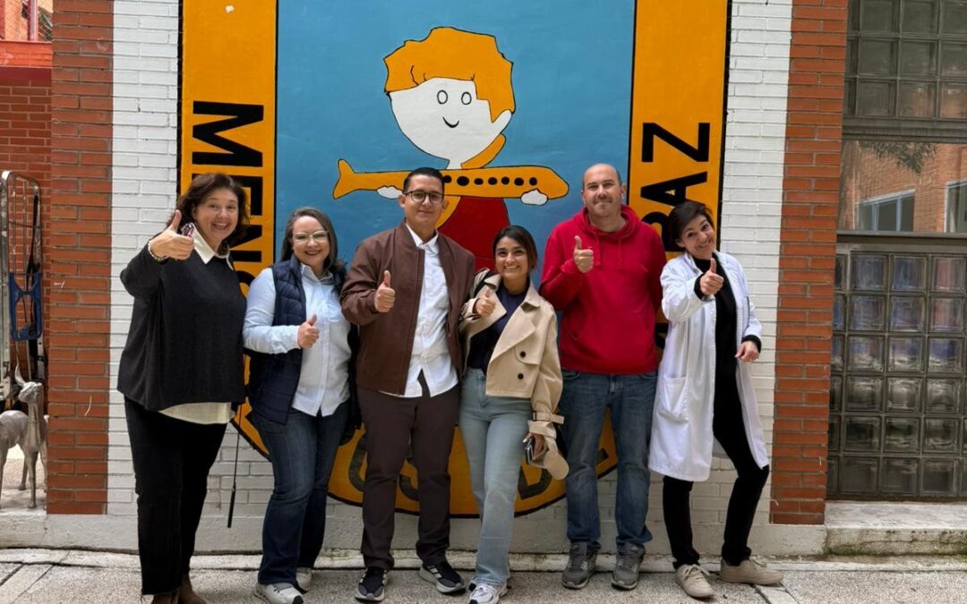 Visita de algunos de los responsables de Mensajeros de la Paz Honduras al Centro Familiar Mensajeros de la Paz El Pozo