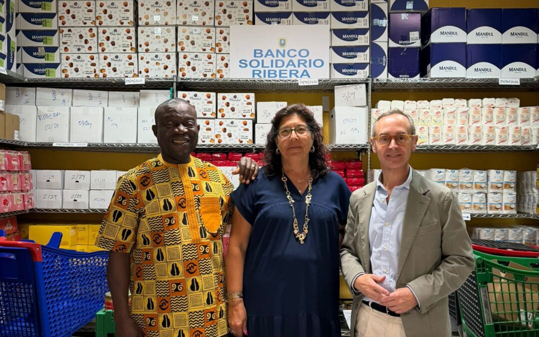 Firma convenio de la Fundación Alimerka con nuestra entidad para ayuda de la infancia vulnerable en Benín – Africa