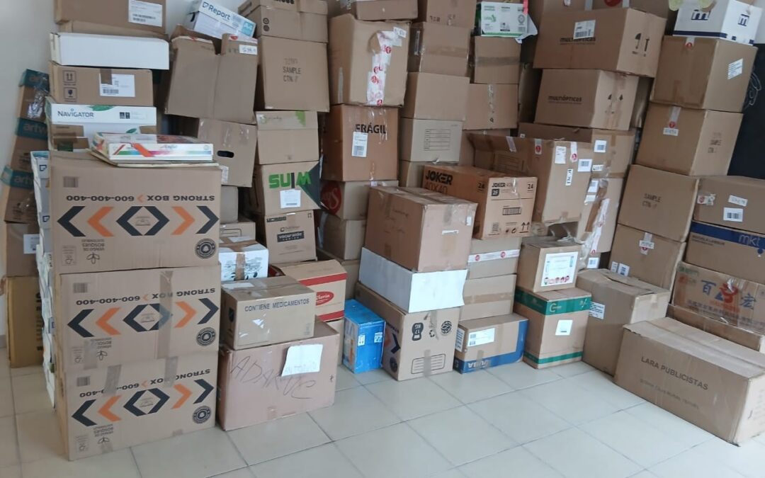 Llegada del container con 25 toneladas de ayuda humanitaria a Benín – África