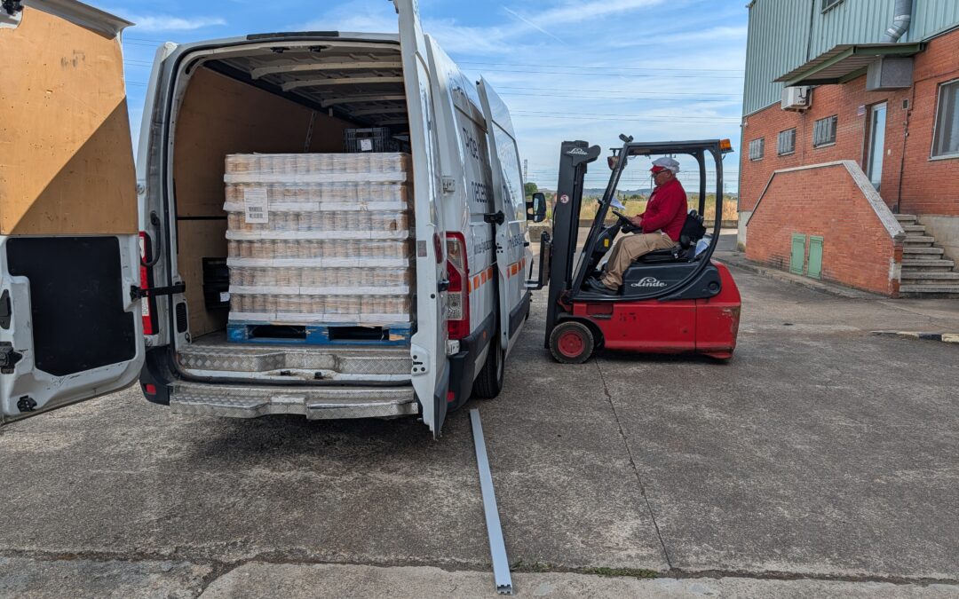 Agradecimiento donación Legumbres Luengo al Centro Familiar Mensajeros de la Paz Pio XII en la ciudad de León y a Tipsa por su colaboración logística
